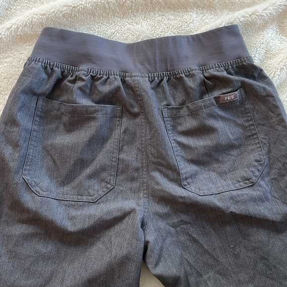 Figs Livingston High-Waisted Scrub Pants Graphite Gray Women’s Size Small Petite - Picture 5 of 10